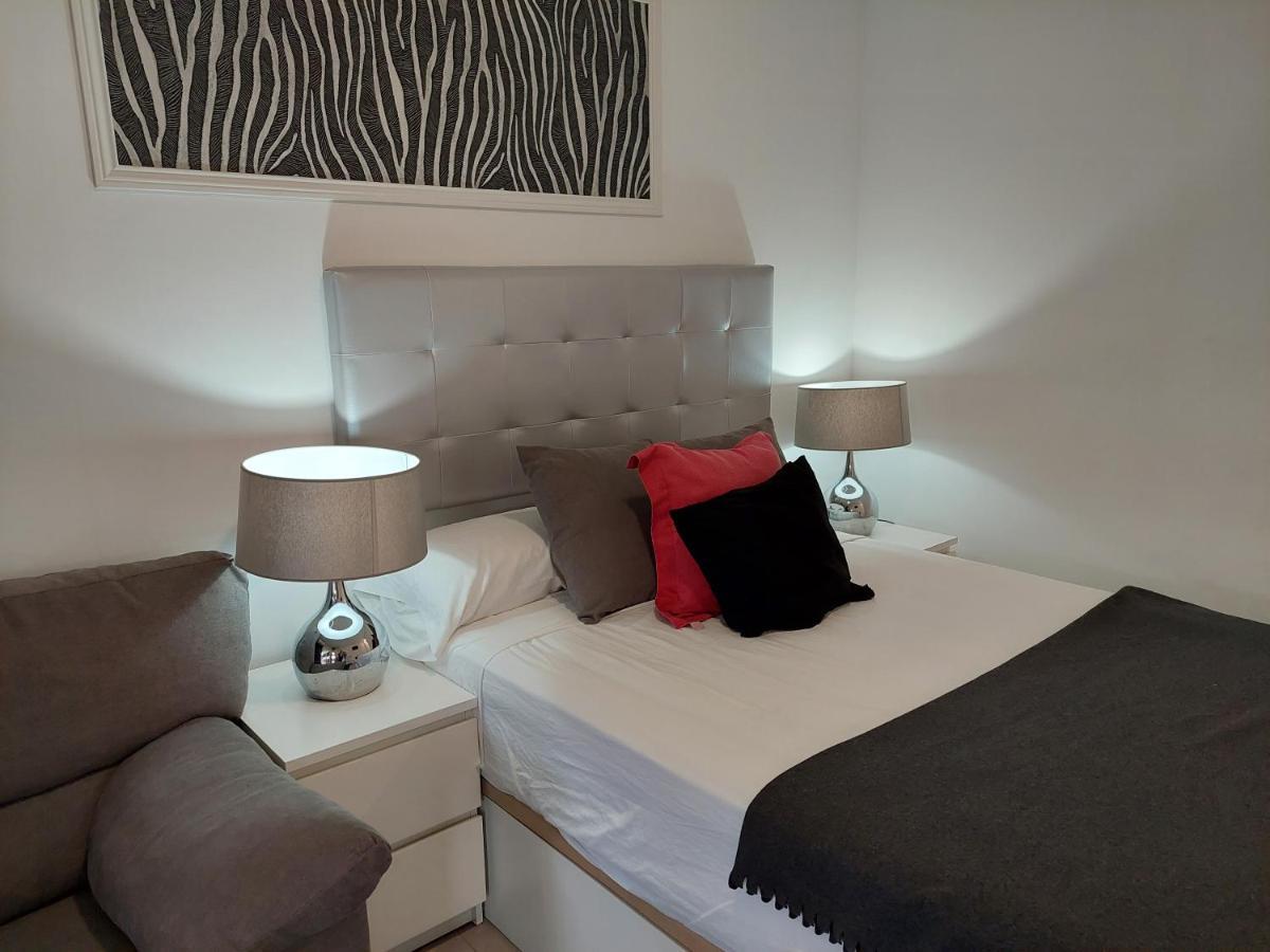 Apartamentos Rous - Solo Adultos Valencia Buitenkant foto